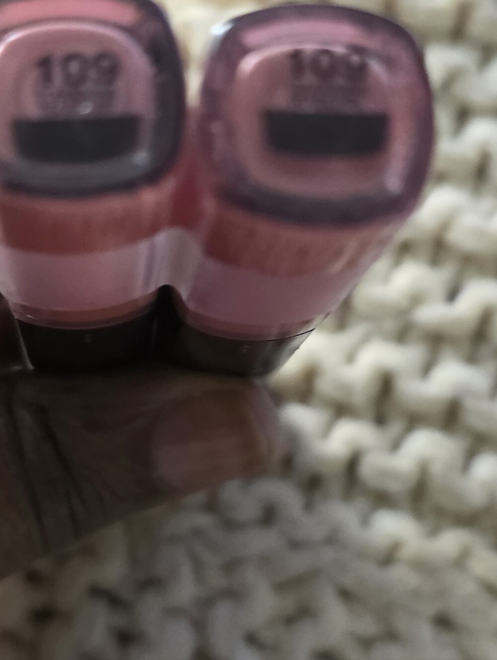 L'Oreal Dual Pink Lipstick Set — Soft Rose Tones